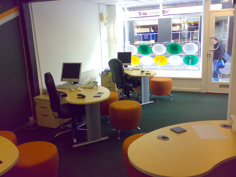 Desking & Seating