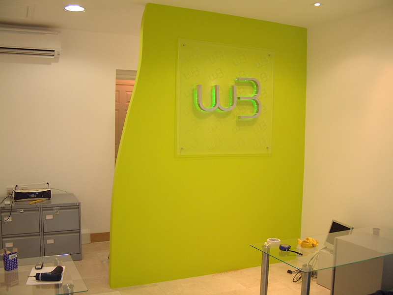 Screens & Feature Walls